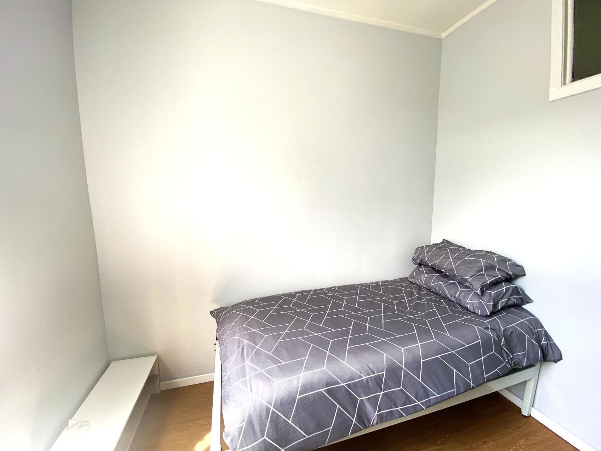 215 Edinburgh Castle Hostel โอ๊คแลนด์ ภายนอก รูปภาพ