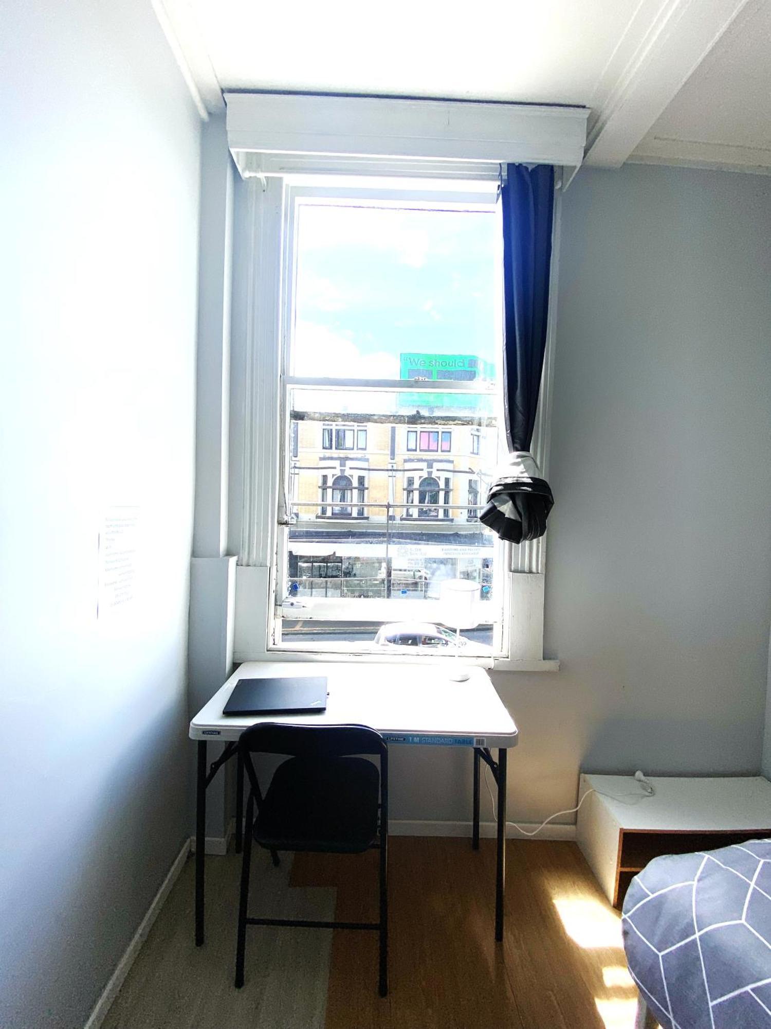 215 Edinburgh Castle Hostel โอ๊คแลนด์ ภายนอก รูปภาพ